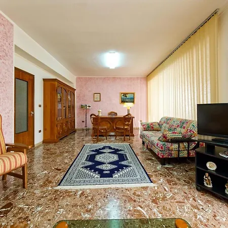 La Casa Di Zia Rosa * Girifalco